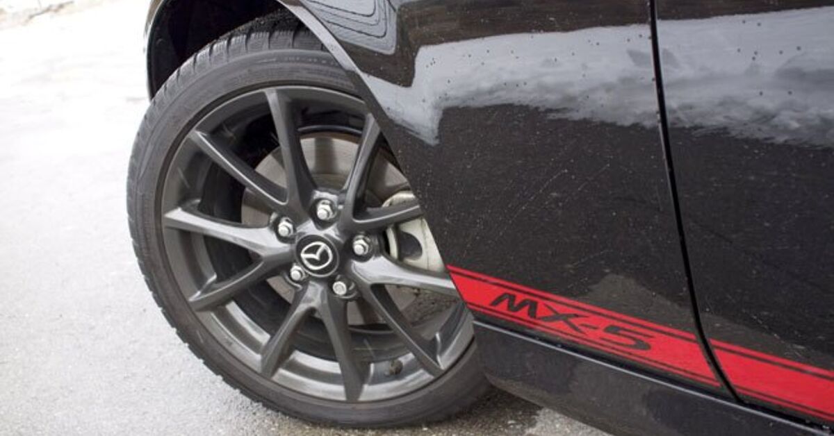 Five-Point Inspection: 2013 Mazda MX-5 Miata Club | AutoGuide.com