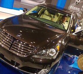 2014 Hyundai Equus 82% a Lexus LS for 18% Less