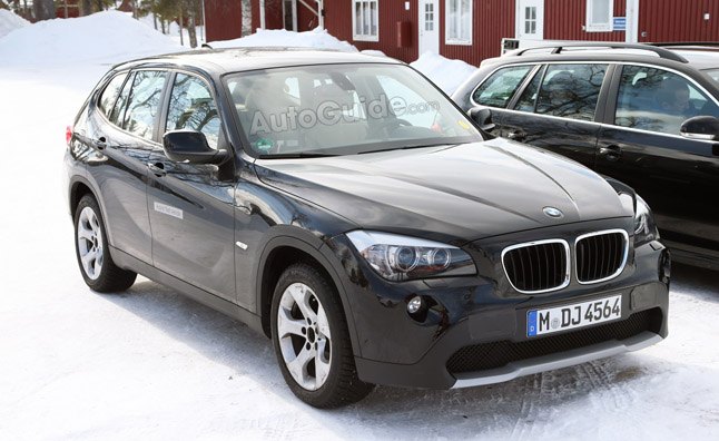 BMW X1 EV Spied, Could Preview First I Series Crossover