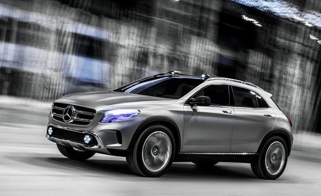 mercedes gla concept is a mobile movie projector