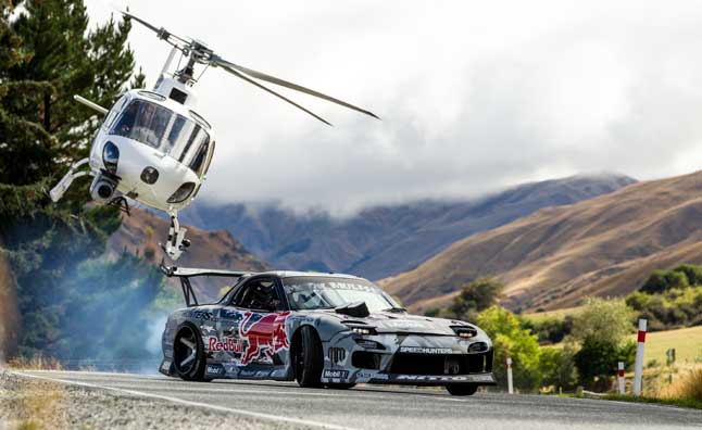 Red Bull's Mad Mike and His Mazda RX-7 Drift Crown Range in New Zealand – Video