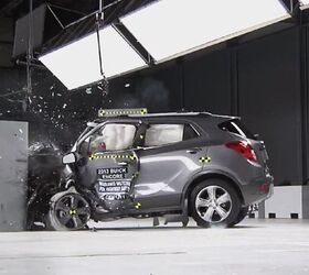 Small SUVs Fare Poorly in IIHS Small Overlap Crash Test
