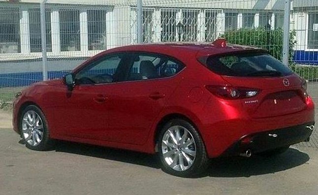 2014 Mazda3 Makes an Appearance on Facebook