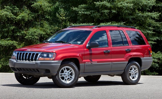 Owners Push NHTSA to Conduct Crash Tests on Jeep SUVs