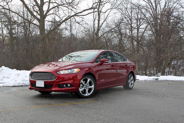 ford admits hybrids fail at mpg claims fix issued