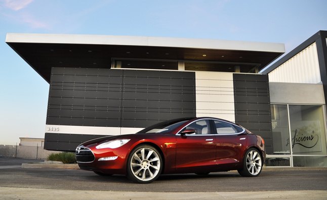 Tesla Model S Gaining Wi-Fi, Tethering, Paid Data Plans