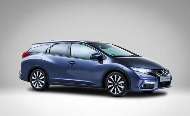 Honda Debuts Civic Wagon… for Europe