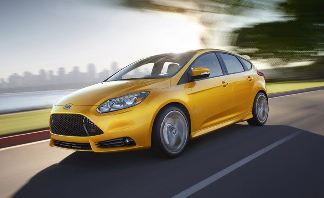 Ford Focus ST Recalled for Headlight Problem
