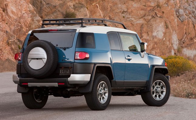 toyota fj cruiser axed after 2014 model year
