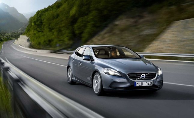 Volvo V40 May Be Headed to America After All