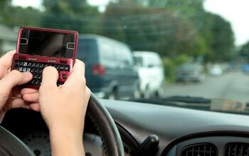 22 Percent of Drivers Engage in Distracted Driving: Study