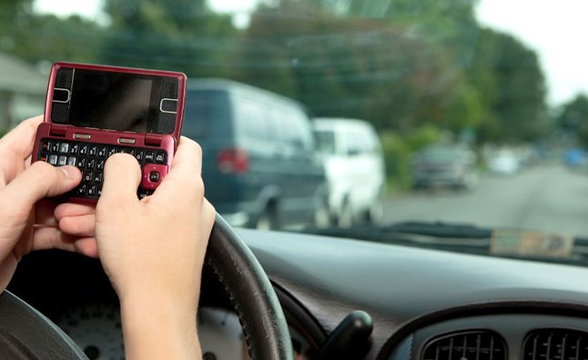 22 Percent of Drivers Engage in Distracted Driving: Study