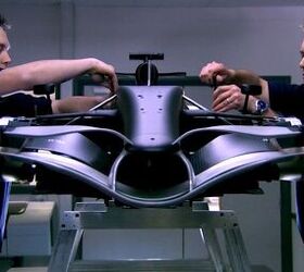 Watch Infiniti Red Bull Racing Build an F1 Car – Video