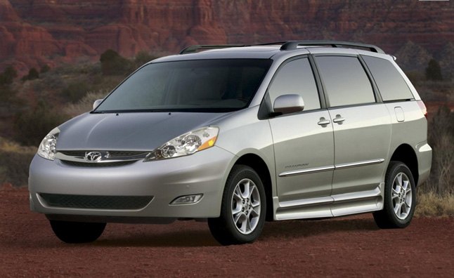 toyota sienna recalled for faulty shift lever assembly