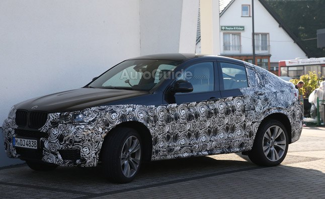 2015 bmw x4 spied beside x3 comparing cabooses