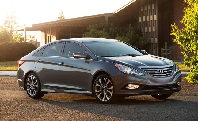 2014 hyundai sonata adds new safety tech features