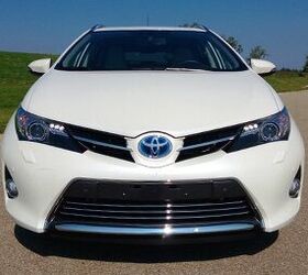 five point inspection toyota auris hybrid touring sports