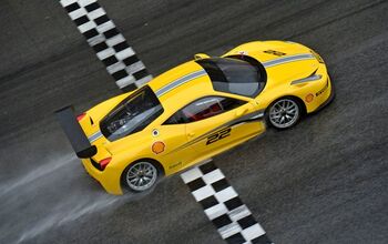 Ferrari 458 Challenge Evoluzione Gets Upgraded, Available in Coming Weeks
