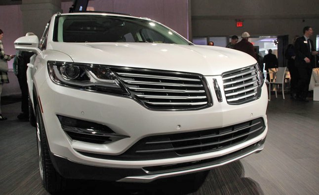 2015 Lincoln MKC Video, First Look