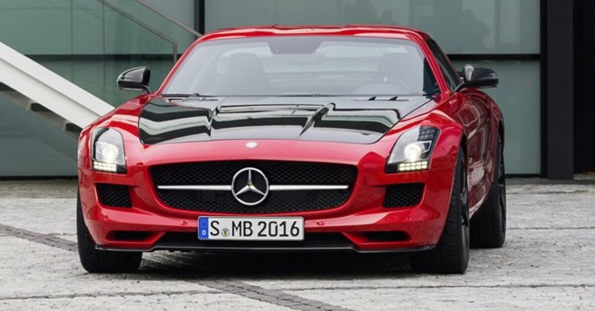 SLS AMG GT 'Final Edition' Comes as Coupe, Convertible | AutoGuide.com