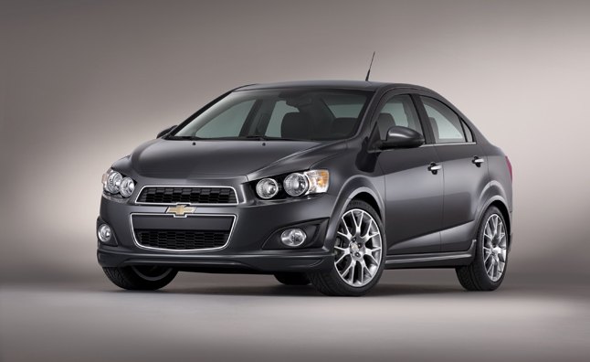 Chevy Sonic RS Sedan, Dusk Edition to Bow in LA