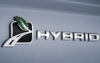 Luxury SUV Buyers Want Hybrids, Truck Shoppers Do Not: Survey