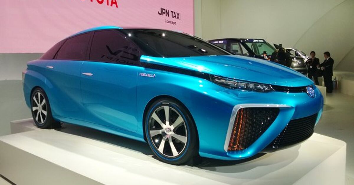 Toyota FCV Concept Video, First Look | AutoGuide.com