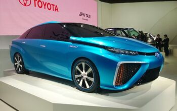Toyota FCV Concept Video, First Look