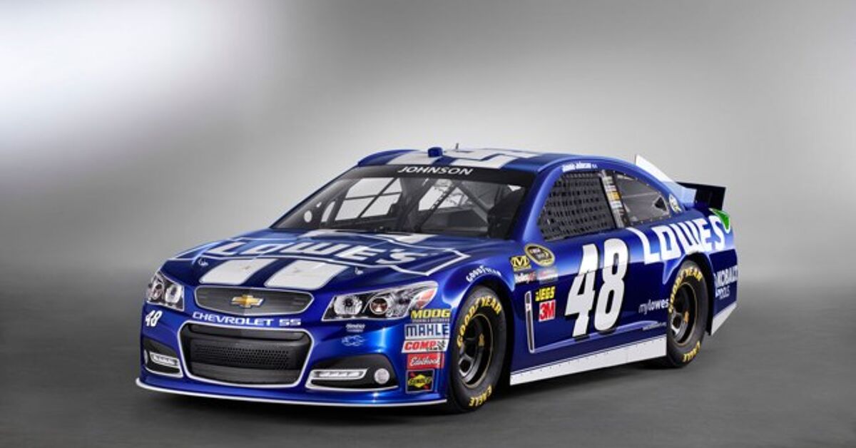 Chevrolet Racing Captures 12 Championships in 2013 | AutoGuide.com