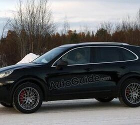 2015 Porsche Cayenne Spied Cold Weather Testing