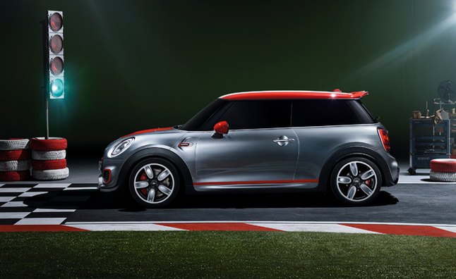 2015 MINI John Cooper Works to Make 231-HP