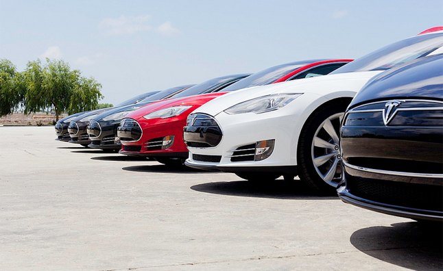 Musk Expects Model X Demand to Top Sedan Sibling