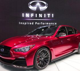 Infiniti Q50 Eau Rouge Reveals the GT-R Inside