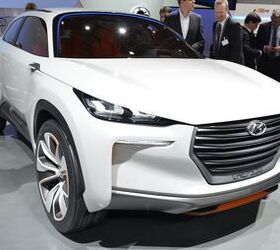 Hyundai Intrado Concept is a Futuristic Transport Pod