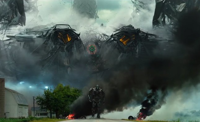 Transformers: Age of Extinction Trailer is Packed With Cool Cars, Big Explosions