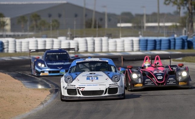 watch the 2014 12 hours of sebring live streaming online