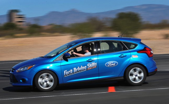 ford fights driving selfies with free training course