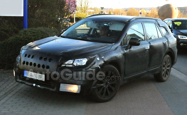 2015 Subaru Outback Previewed in Spy Photos