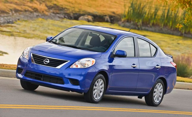 Updated Nissan Versa Sedan to Bow at New York Auto Show