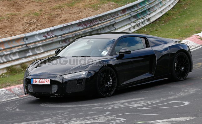 2016 Audi R8 Spotted in the Wild, Dressed to Kill