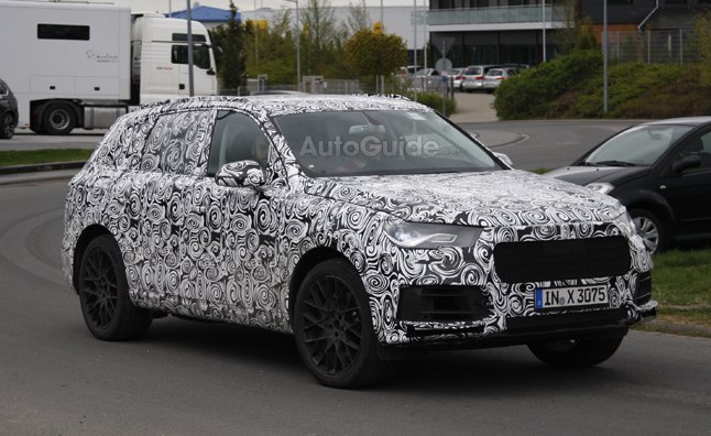 2015 Audi Q7 Caught Testing in Spy Shots