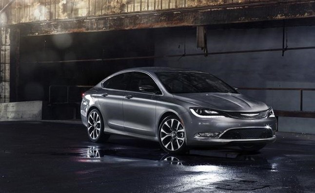 2015 Chrysler 200 Orders Hit 10,000 on First Day