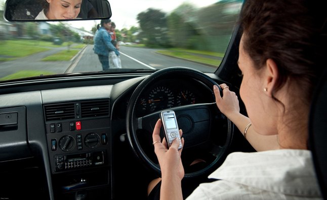 Texting and Driving Infuriates Drivers Most: Survey