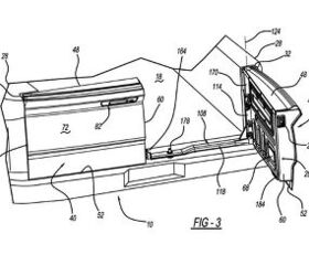 2015 Ram 1500 May Adopt New Innovative Tailgate | AutoGuide.com