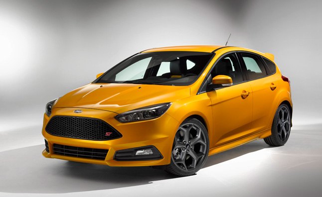 2015 ford focus st facelift revealed at goodwood