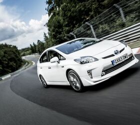 Toyota Prius Plug-in Sets Nrburgring Lap Record