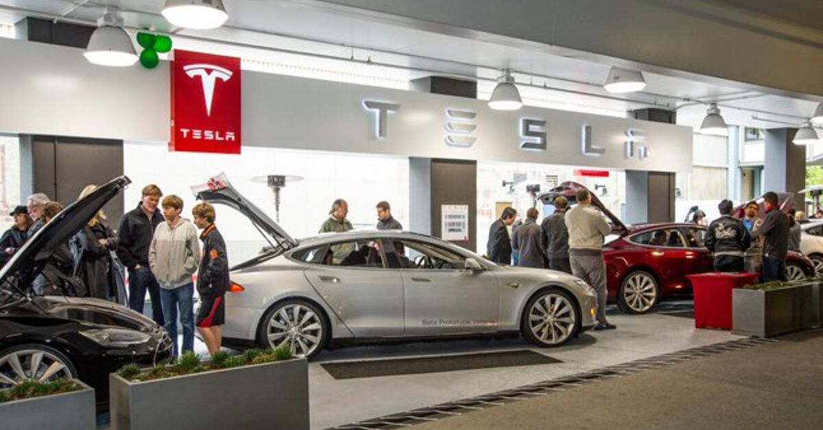 Pennsylvania Passes Law Allowing Tesla Expansion | AutoGuide.com