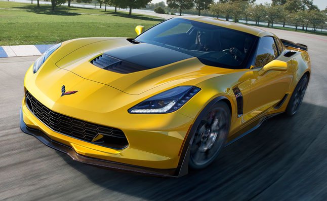 2015 chevy corvette z06 tears up the ring