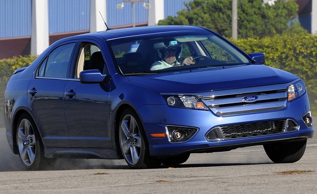 Ford Fusion, Lincoln MKZ Probed for Steering Flaw