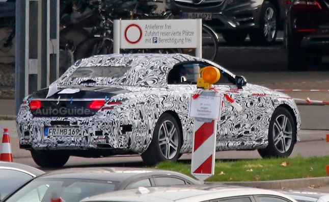 C-Class Convertible Shakes Its Rump for the Camera